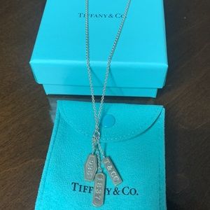 VINTAGE Tiffany & Co. AUTHENTIC Dog tag necklace $175